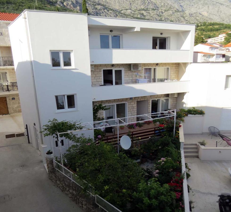 Penthaus Apartment N&M Baška Voda Buitenkant foto